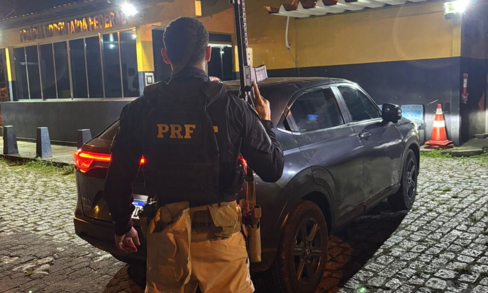 Honda furtado é recuperado pela PRF