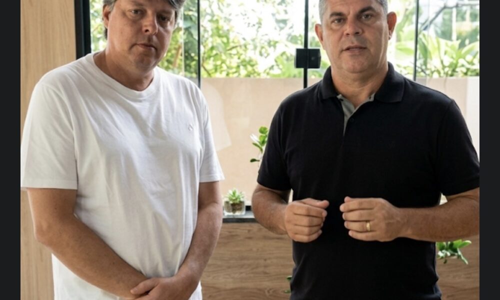 Linhas de ônibus: prefeito Nel e CEO da Santa Lúcia Canavarro se reúnem na manhã de Páscoa
